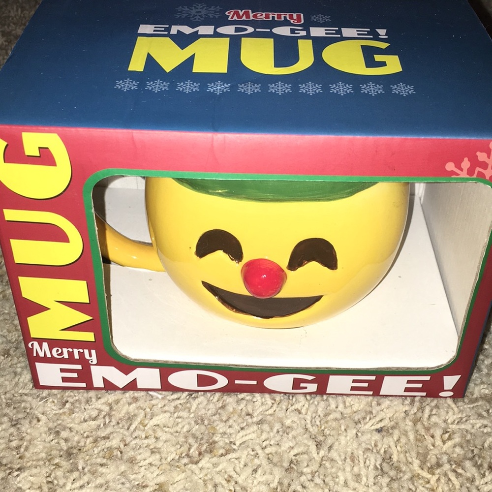 Merry EMO-GEE mug